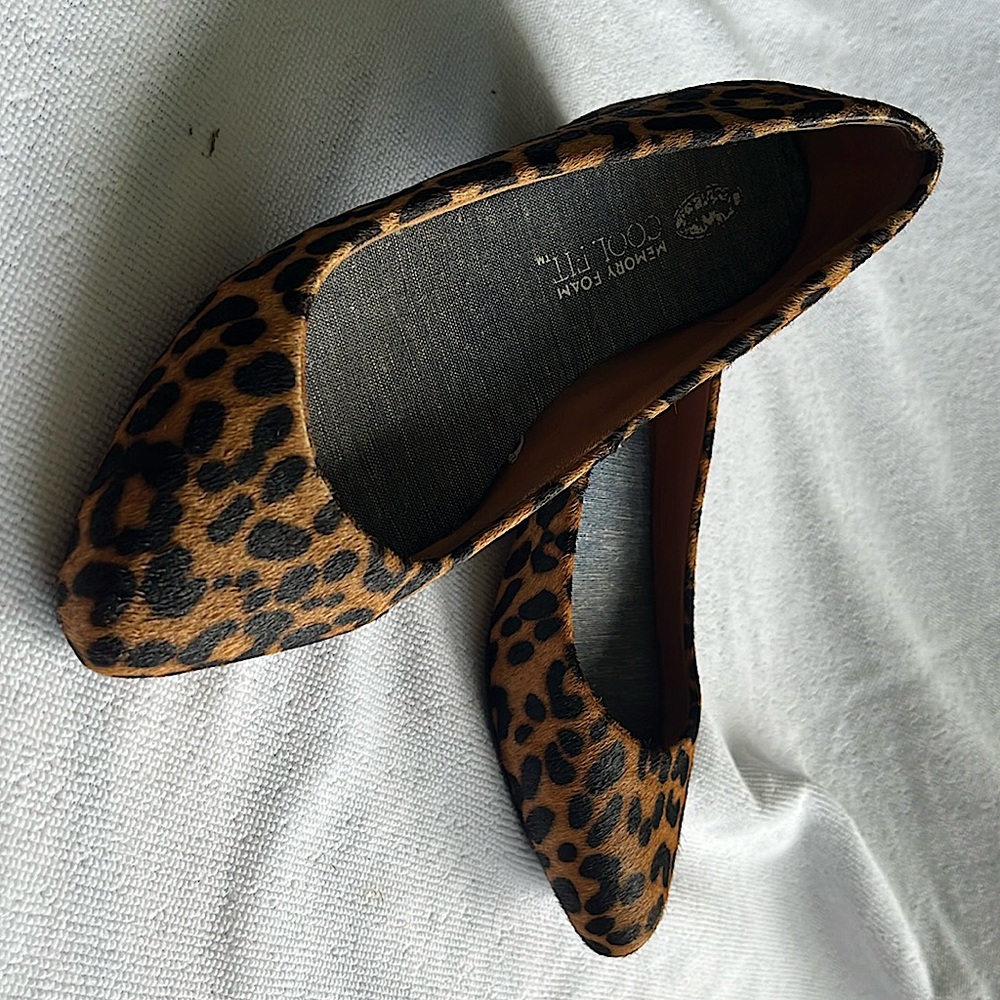DrScholls Memory Foam Cool Fit Leopard Print Ballet Flat Size 6